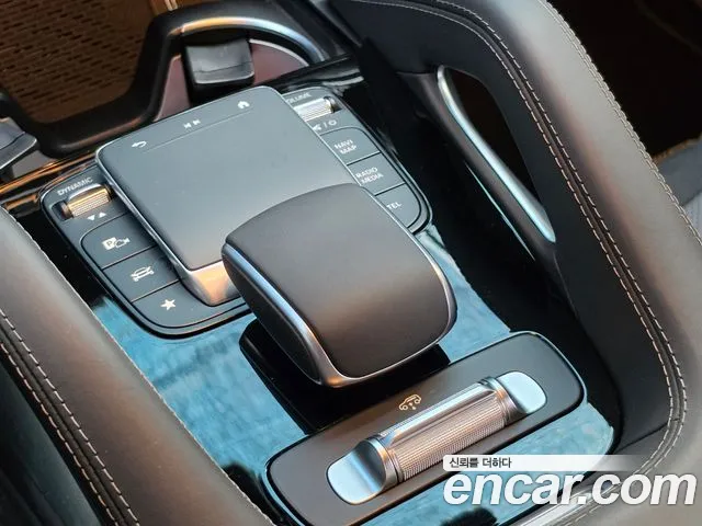 Mercedes-Benz GLE-Class 2024 — фото 12