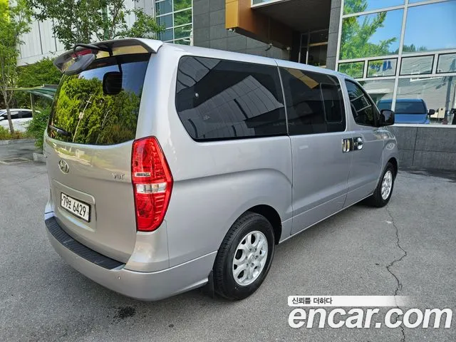 Hyundai Starex 2016 — фото 2