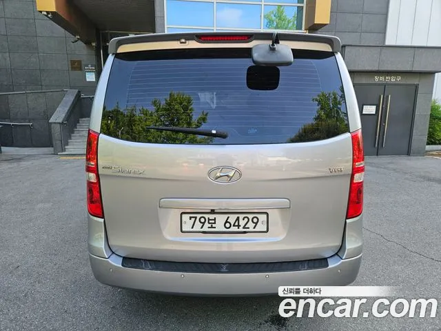 Hyundai Starex 2016 — фото 4