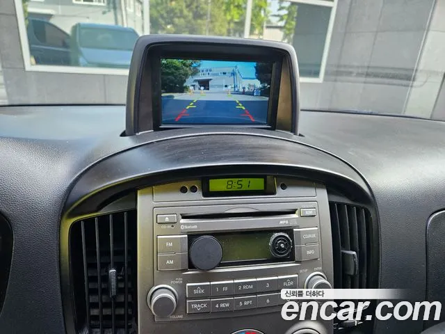 Hyundai Starex 2016 — фото 12