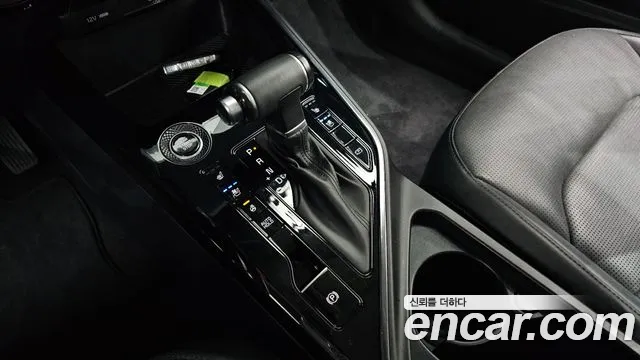 Kia Niro 2022 — фото 12