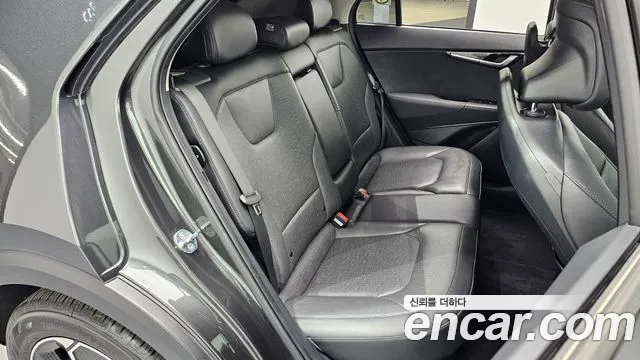 Kia Niro 2022 — фото 17