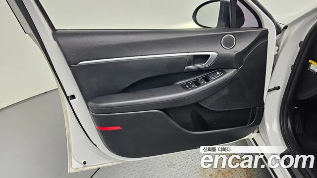 Hyundai Sonata 2020 — фото 14
