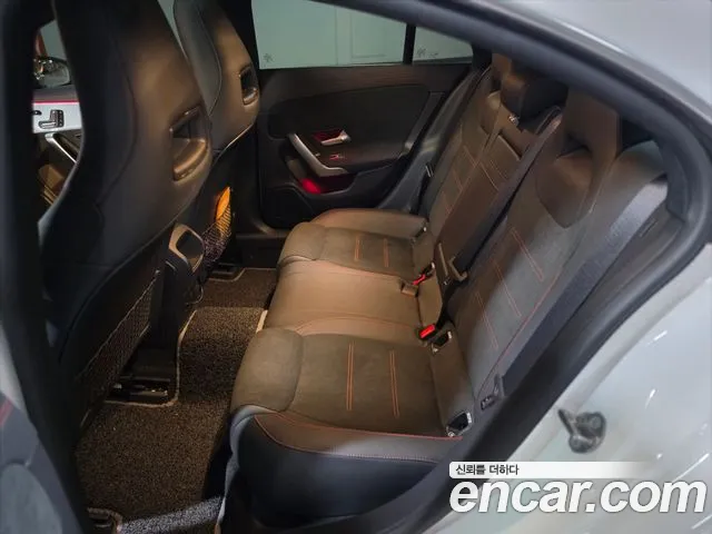 Mercedes-Benz CLA-Class 2022 — фото 13