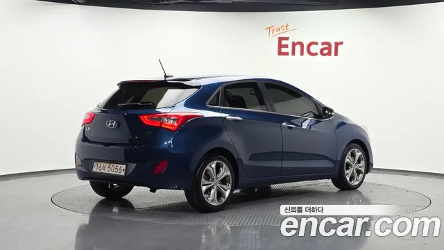 Hyundai i30 2015 — фото 2