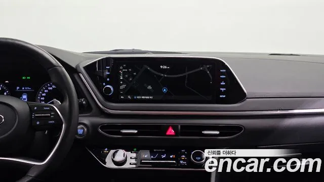 Hyundai Sonata 2021 — фото 17