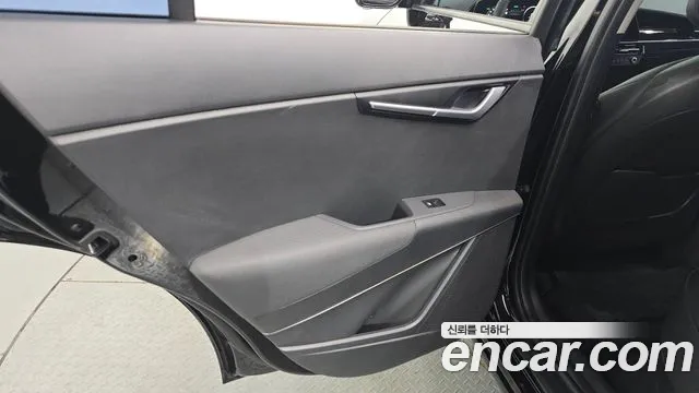 Kia Niro 2024 — фото 15