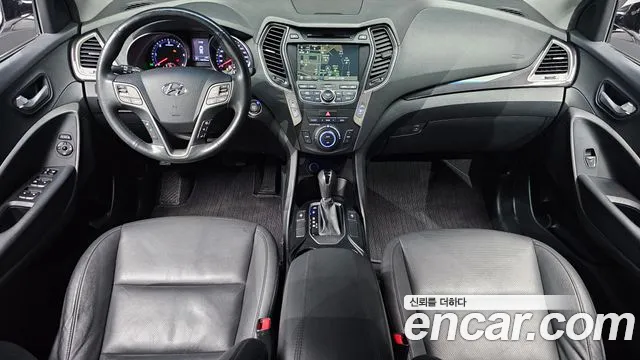 Hyundai Santafe 2015 — фото 10