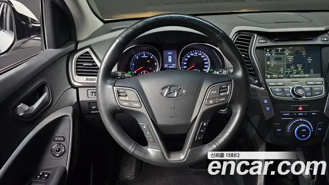 Hyundai Santafe 2015 — фото 19