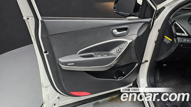 Hyundai Santafe 2015 — фото 14