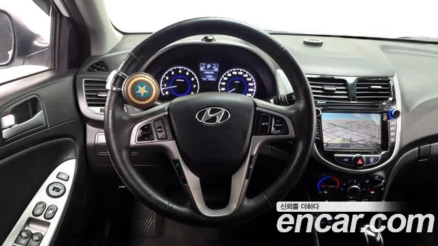 Hyundai Accent 2017 — фото 12