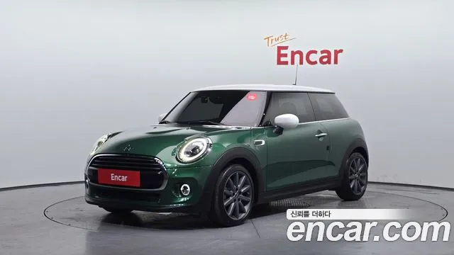 Mini Cooper 2020 — фото 1