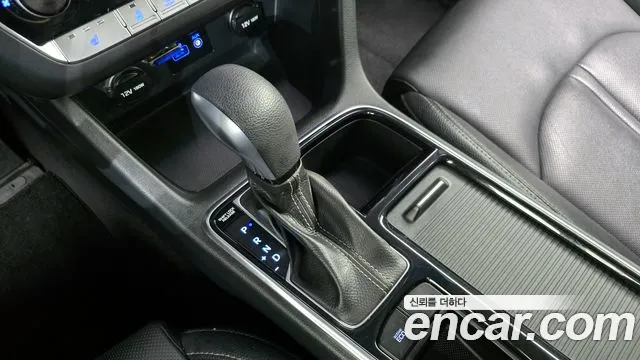 Hyundai Sonata 2019 — фото 12