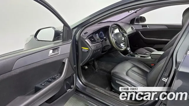 Hyundai Sonata 2019 — фото 13