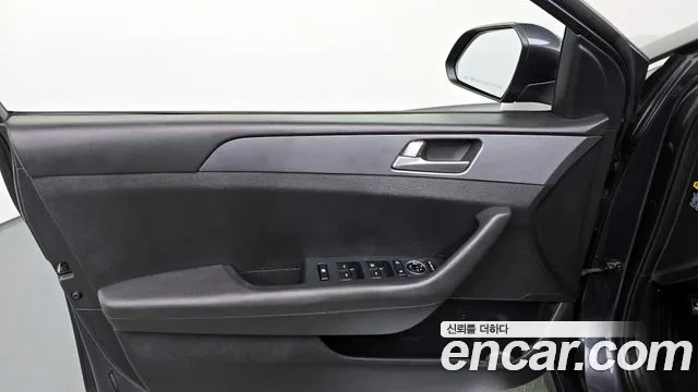 Hyundai Sonata 2019 — фото 14
