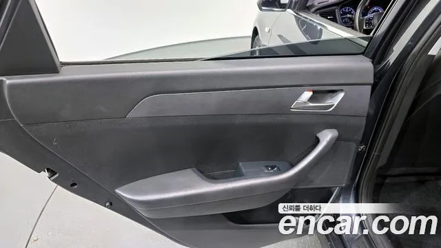 Hyundai Sonata 2019 — фото 15