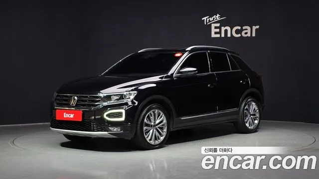 Volkswagen T-Roc 2021 — фото 1