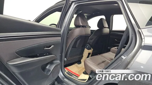 Hyundai Tucson 2023 — фото 11