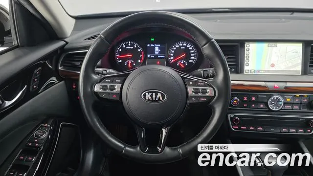 Kia K7 2016 — фото 13