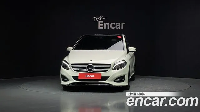 Mercedes-Benz B-Class 2018 — фото 3