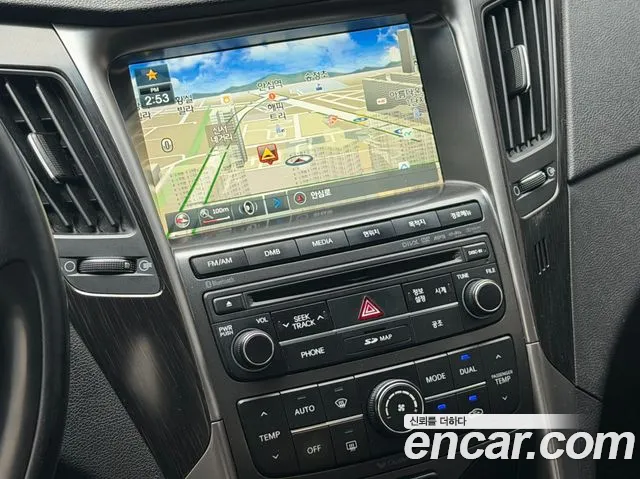 Hyundai Sonata 2014 — фото 12