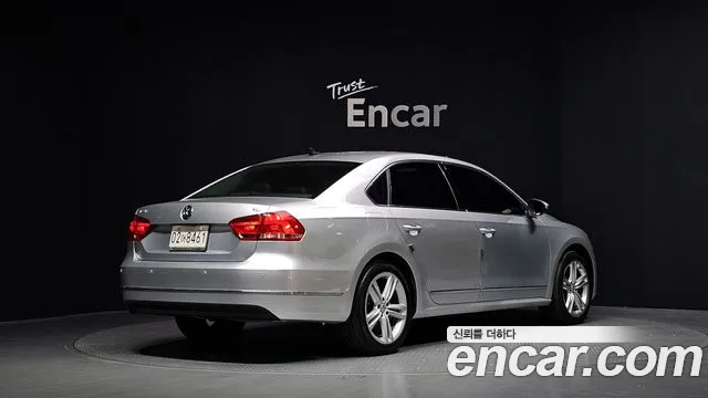 Volkswagen Passat 2015 — фото 2