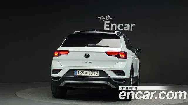 Volkswagen T-Roc 2022 — фото 4