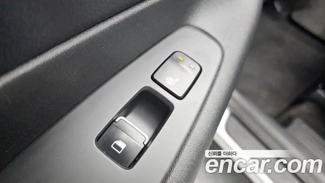 Hyundai Santafe 2022 — фото 19