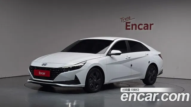 Hyundai AVANTE 2022 — фото 1