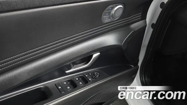 Hyundai AVANTE 2022 — фото 14