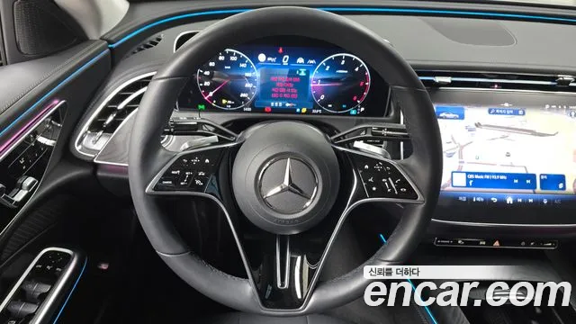 Mercedes-Benz E-Class 2024 — фото 18