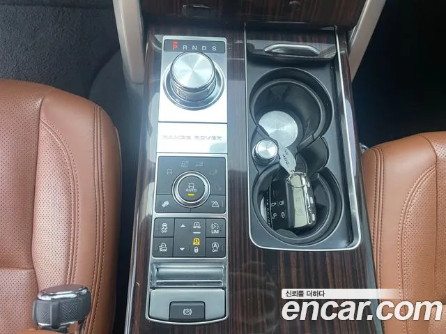 Land Rover Range Rover 2017 — фото 14