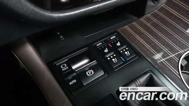 Lexus RX 2019 — фото 17