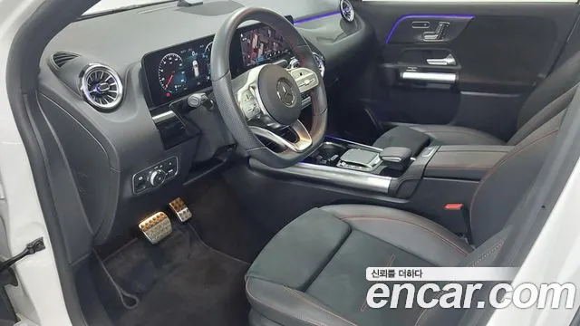 Mercedes-Benz GLA-Class 2023 — фото 14