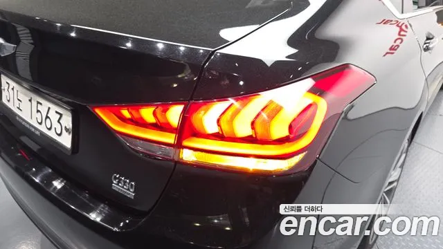 Hyundai Genesis 2015 — фото 9