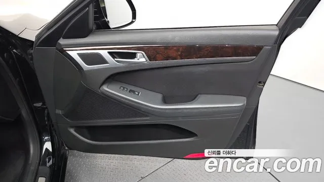 Hyundai Genesis 2015 — фото 14