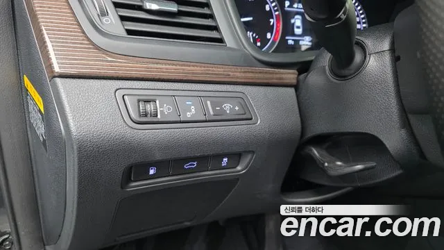 Hyundai Sonata 2018 — фото 19