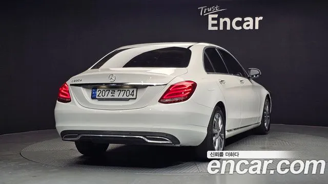 Mercedes-Benz C-Class 2016 — фото 2