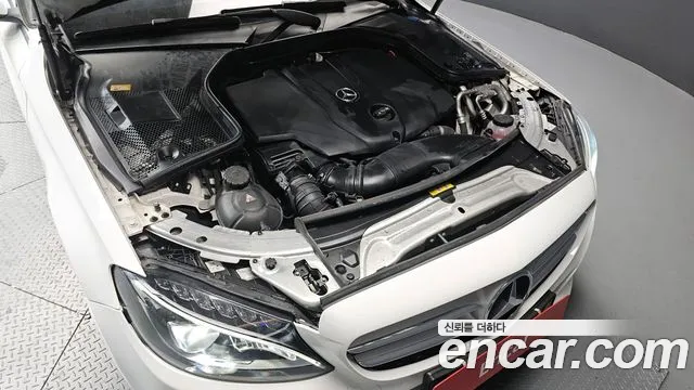 Mercedes-Benz C-Class 2016 — фото 6