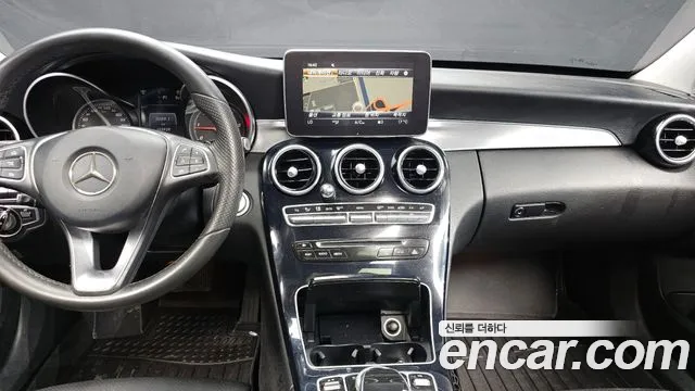 Mercedes-Benz C-Class 2016 — фото 13