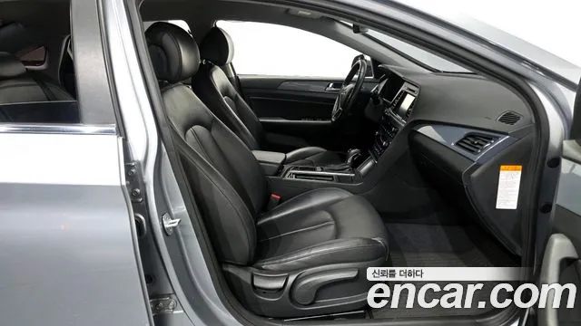 Hyundai Sonata 2016 — фото 11
