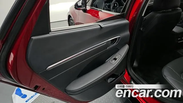 Hyundai Sonata 2023 — фото 14