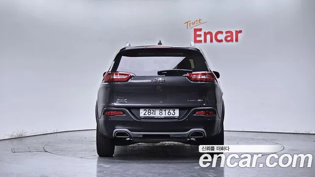 Jeep Cherokee 2015 — фото 4