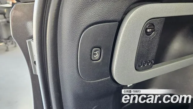 Jeep Cherokee 2015 — фото 18