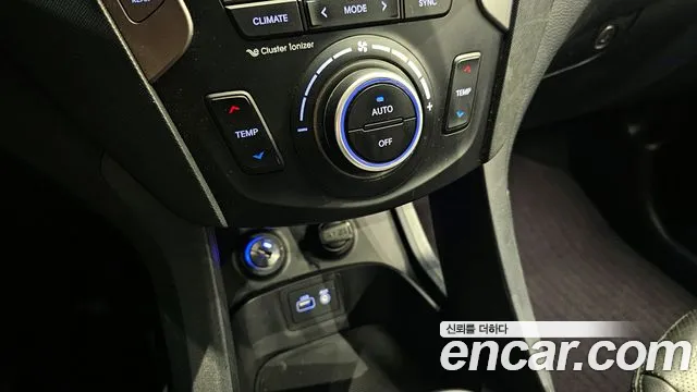 Hyundai Santafe 2017 — фото 17