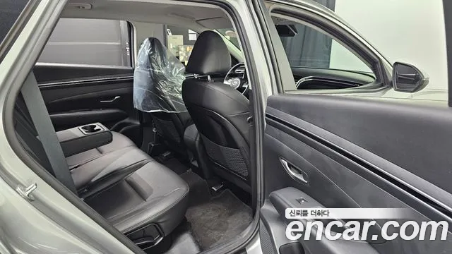 Hyundai Tucson 2023 — фото 12