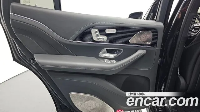 Mercedes-Benz GLS-Class 2022 — фото 14