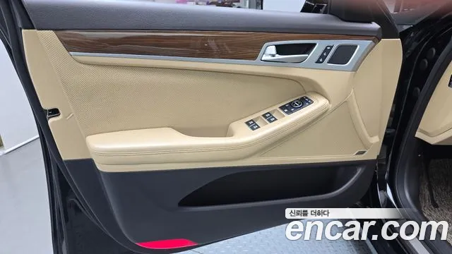 Hyundai Genesis 2015 — фото 14
