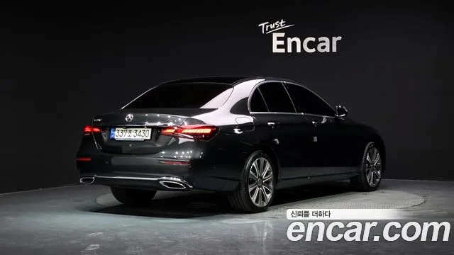 Mercedes-Benz E-Class 2021 — фото 2