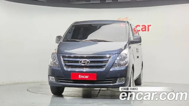 Hyundai Starex 2017 — фото 3